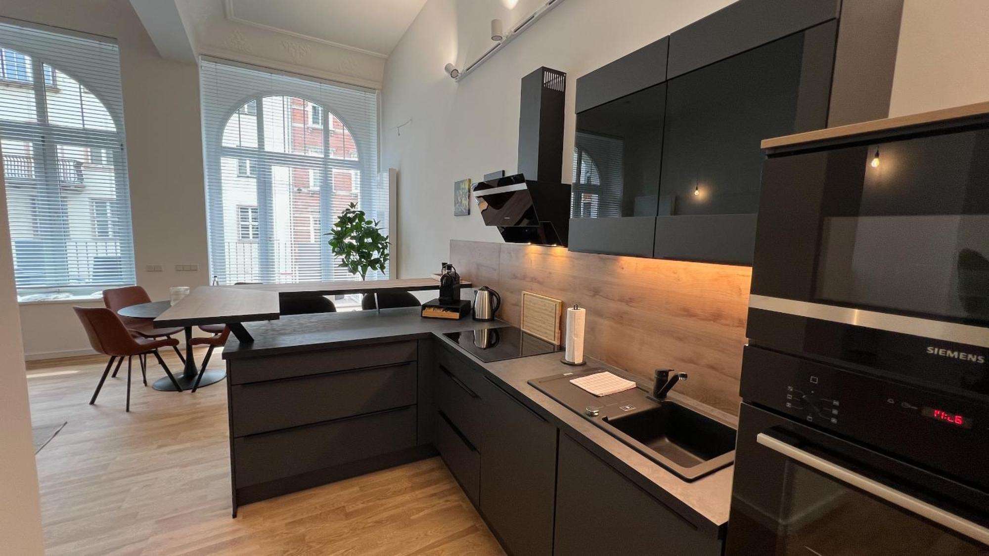 Neu! City-Loft-Apartment Im Goethe Palais I 5P I Lift I Parkplatz I Zentrum I Helios Aue  Εξωτερικό φωτογραφία